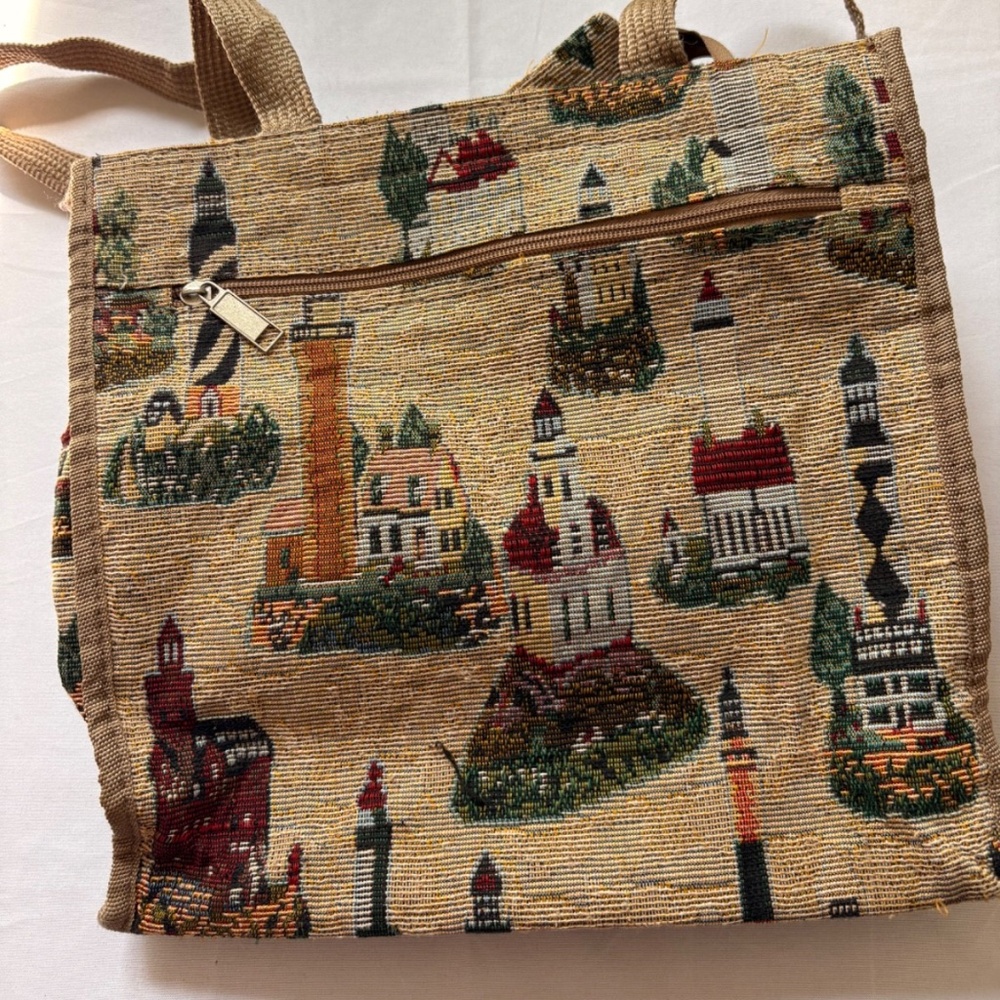 Vintage Lighthouse Tapestry Tote Bag With Change Purse 11" x 12" - Pre-Owned